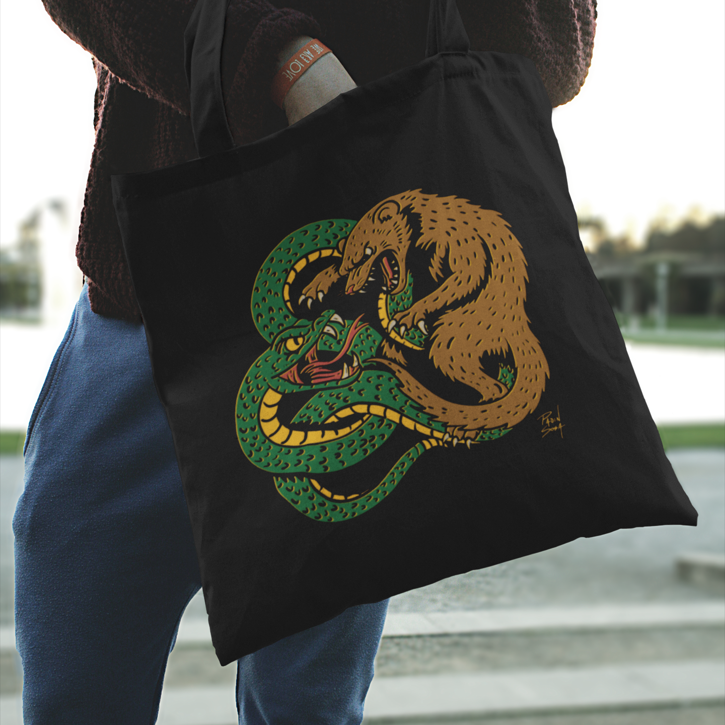 Mangosta vs Culebra Tote